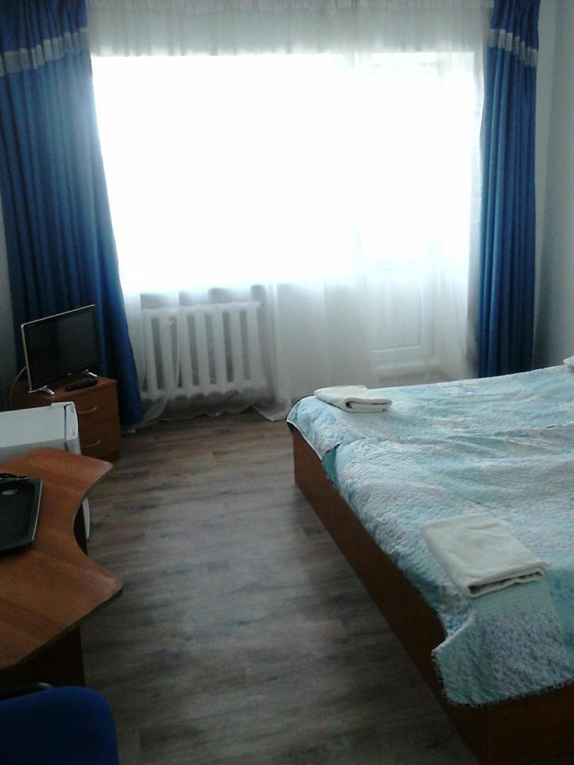 Turist Hotel Karaganda Bagian luar foto